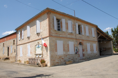 Mairie Saint-Jean-du-Bouzet ©Balloïde photo